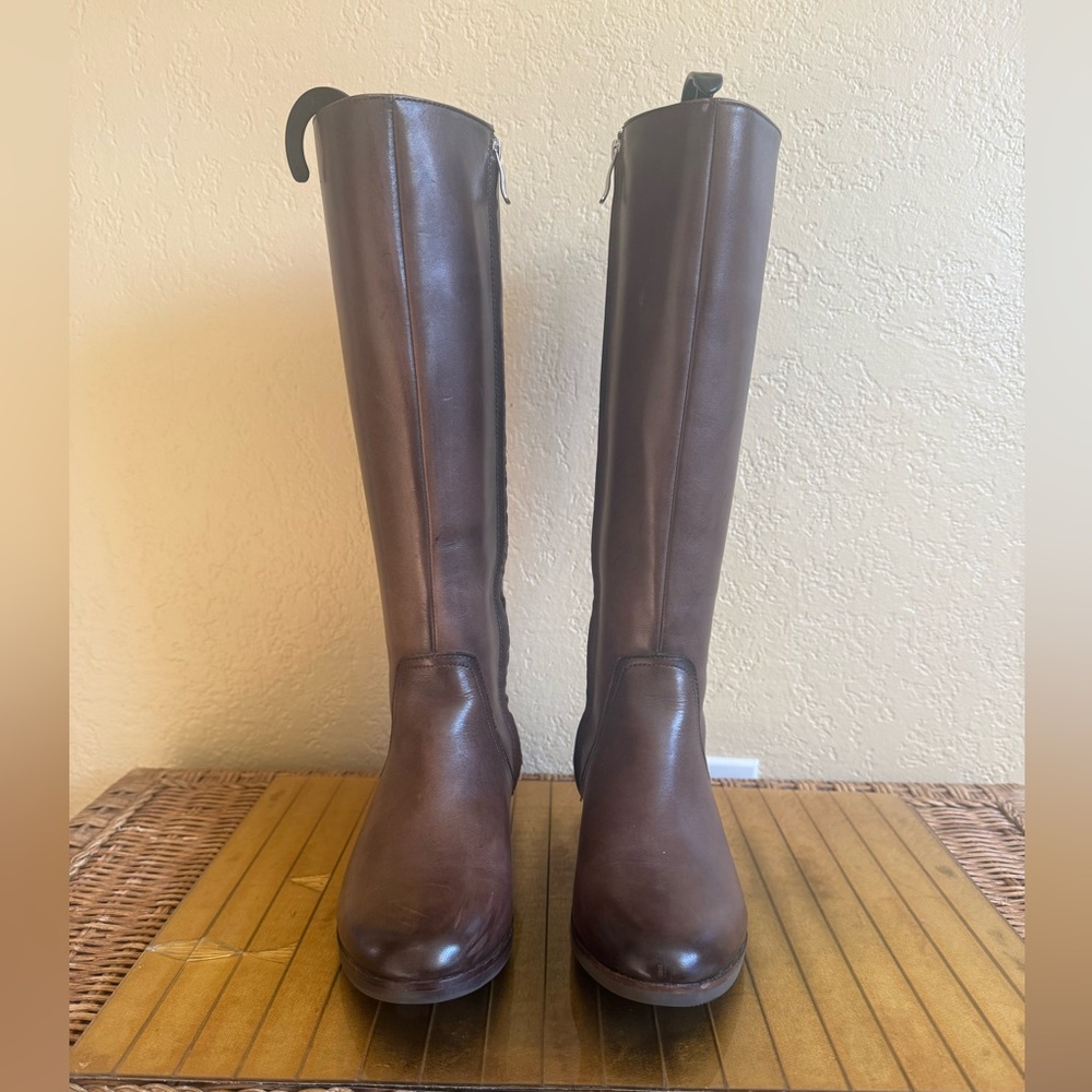 New Bussola women’s size 36 riding boots